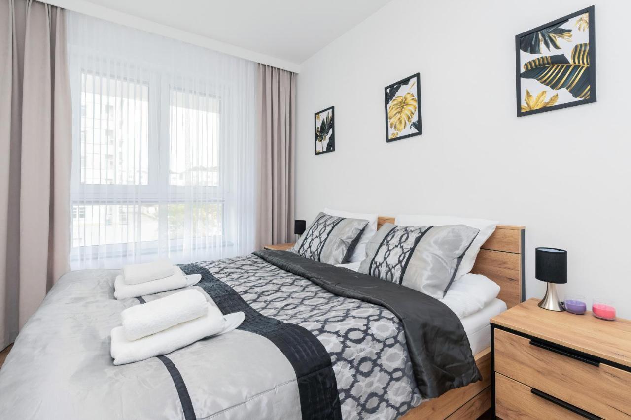 Navalis Apartments Gdynia By Noclegi Renters Luaran gambar